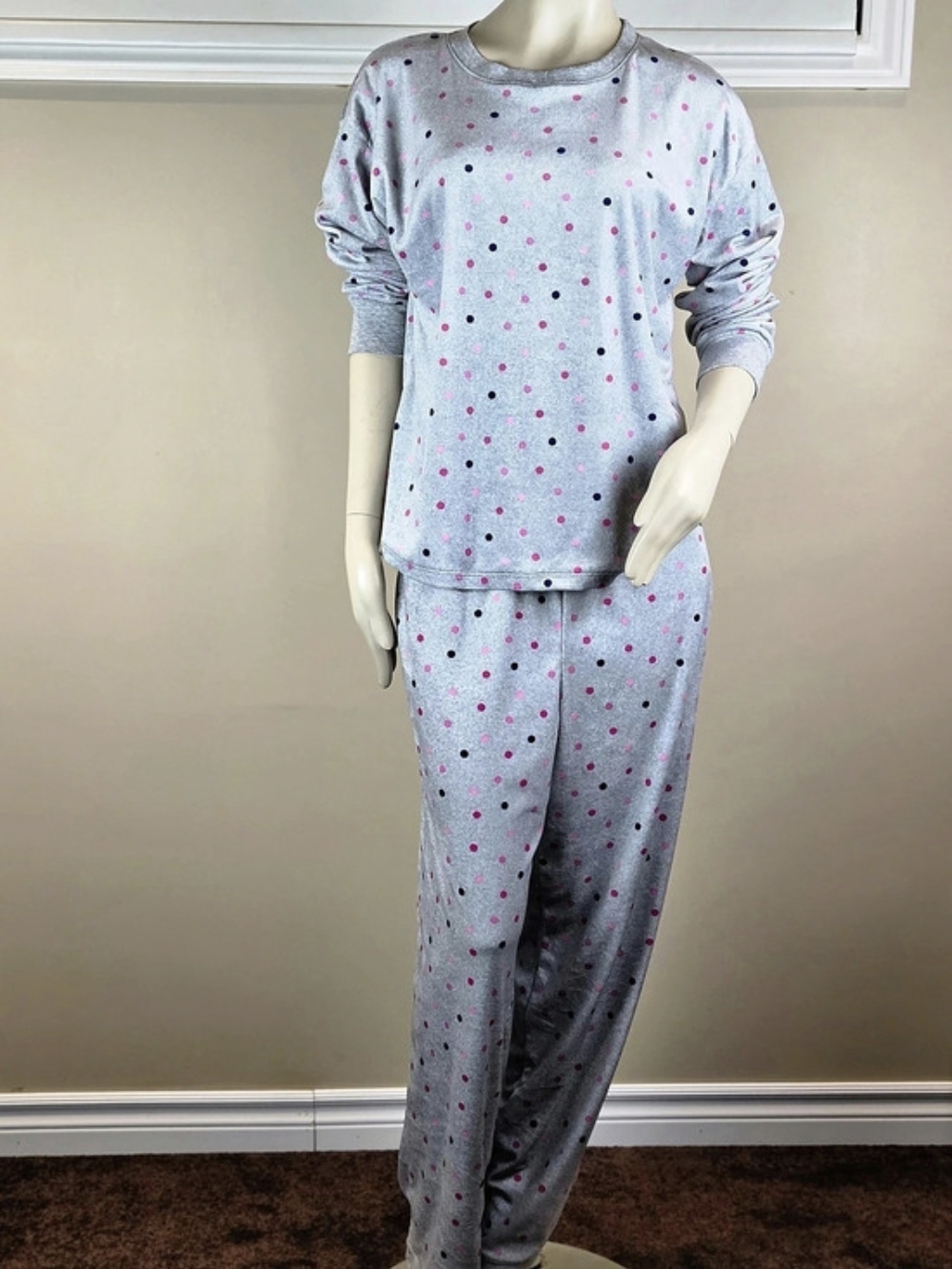 Kate Spade New York Stretch Velour Polka Dot Jogger Pajama Set ✨